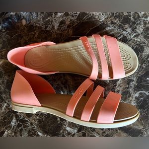 Crocs Tulum Open Flat W Sandals Women Coral, size 9W
